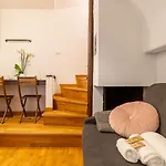 Piazza Venezia Attic Floor With Terrace Rzym