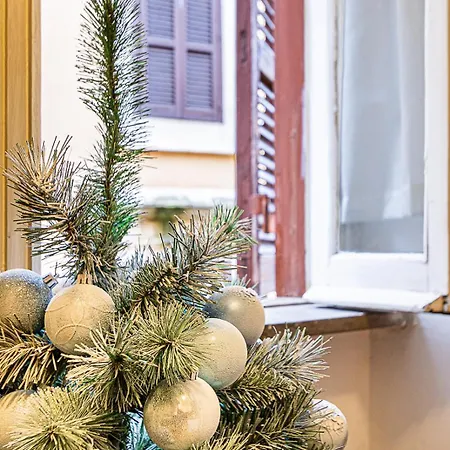 Piazza Venezia Attic Floor With Terrace