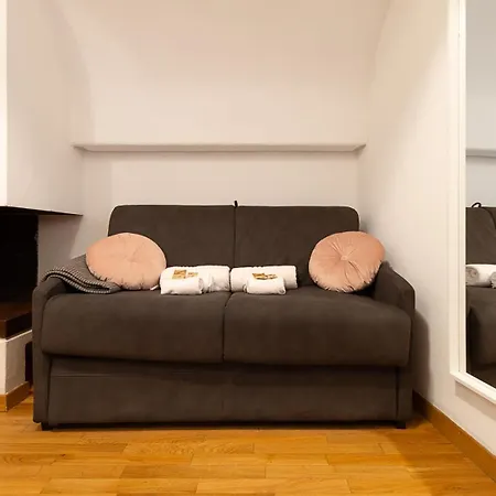 Piazza Venezia Attic Floor With Terrace Ρώμη