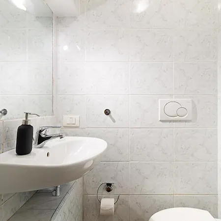 Piazza Venezia Attic Floor With Terrace Ρώμη