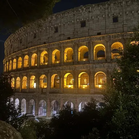 Piazza Venezia Attic Floor With Terrace * Ρώμη