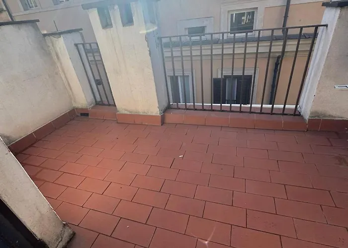 Piazza Venezia Attic Floor * Roma