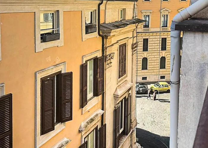 Piazza Venezia Attic Floor *