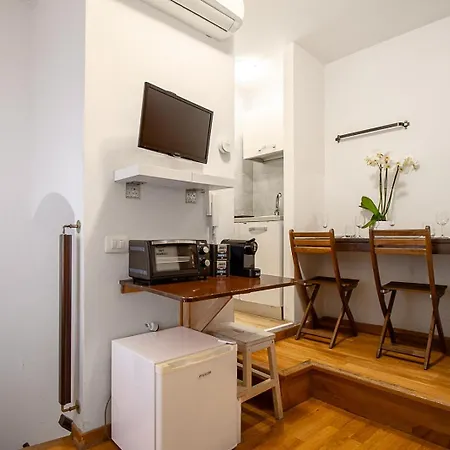 Apartment Piazza Venezia Attic Floor With Terrace *