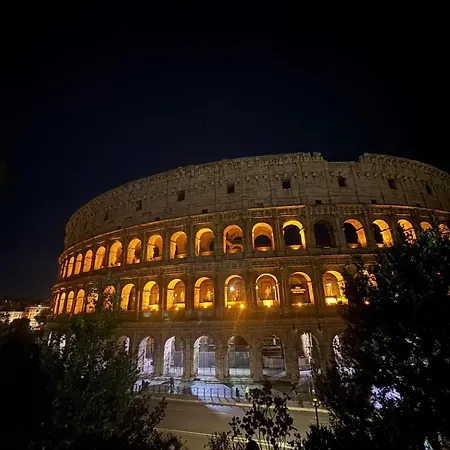 Piazza Venezia Attic Floor With Terrace * Rome